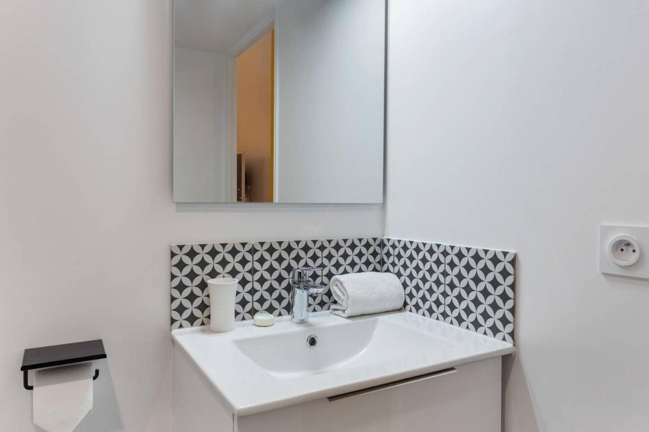 Chic Saint-Germain-Des-Pres Studio For 4 - Prime Location Parijs Buitenkant foto